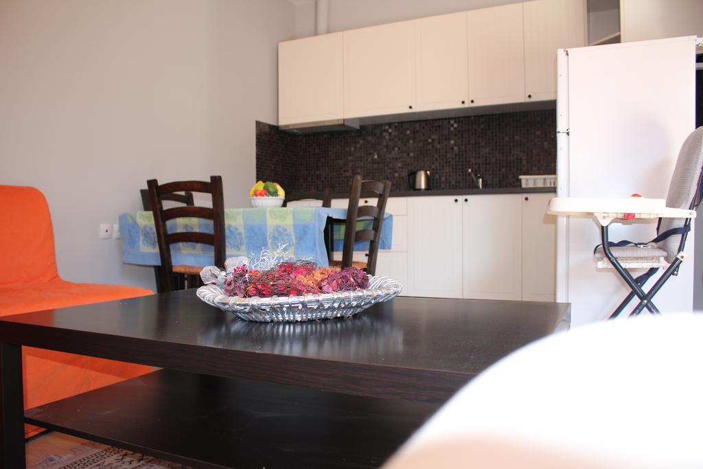 Vetsa'S Experience Villa Толон Стая снимка